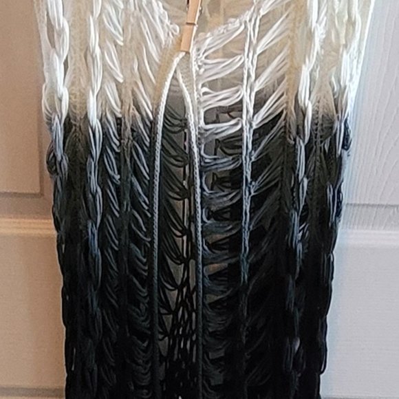 Olivia M. Ombre Three-Tone Crocheted Vest With fringe - Size M - Picture 4 of 11